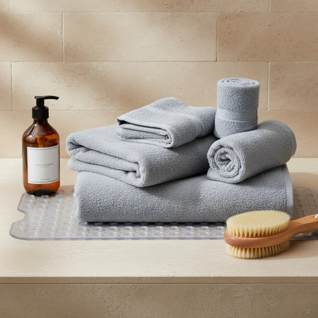 Non-Slip Bathrug Bath Mat - lifestyle photo