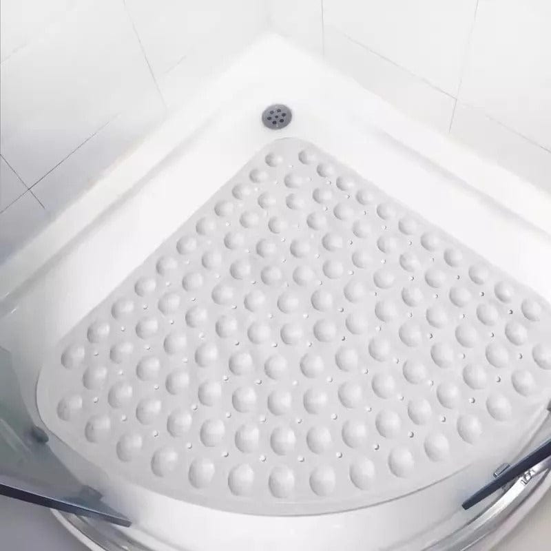Quarter Round Shower Mat