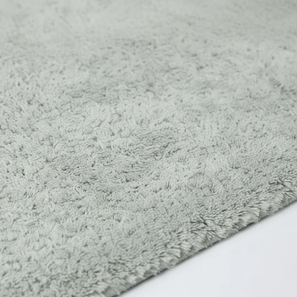 Gray Light Bath Mat